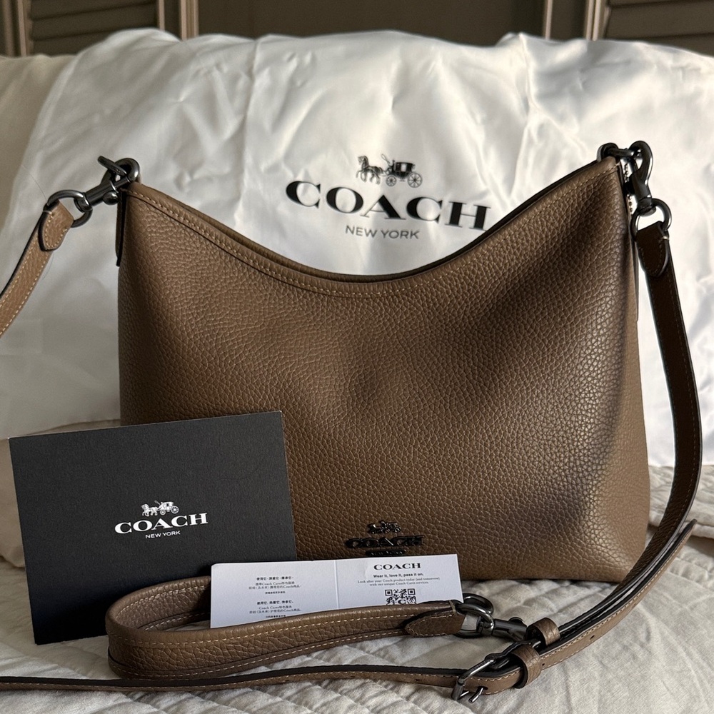 Coach Tan Leather Shoulder Bag Laurel Bag Brand new